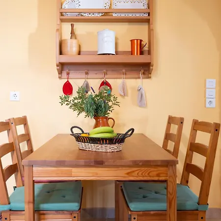 בית נופש Magda's House *