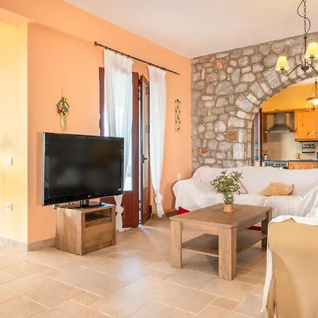 펜션 Magda's House Mikrá Mandínia