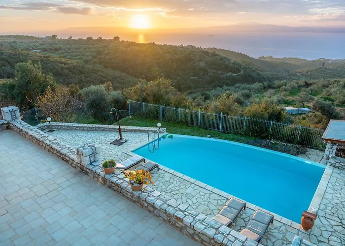 בית נופש Magda's House *